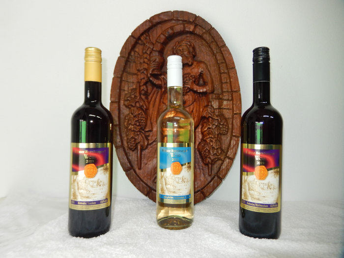 Blauer Bernburger Wein Jahrgang 2019/20